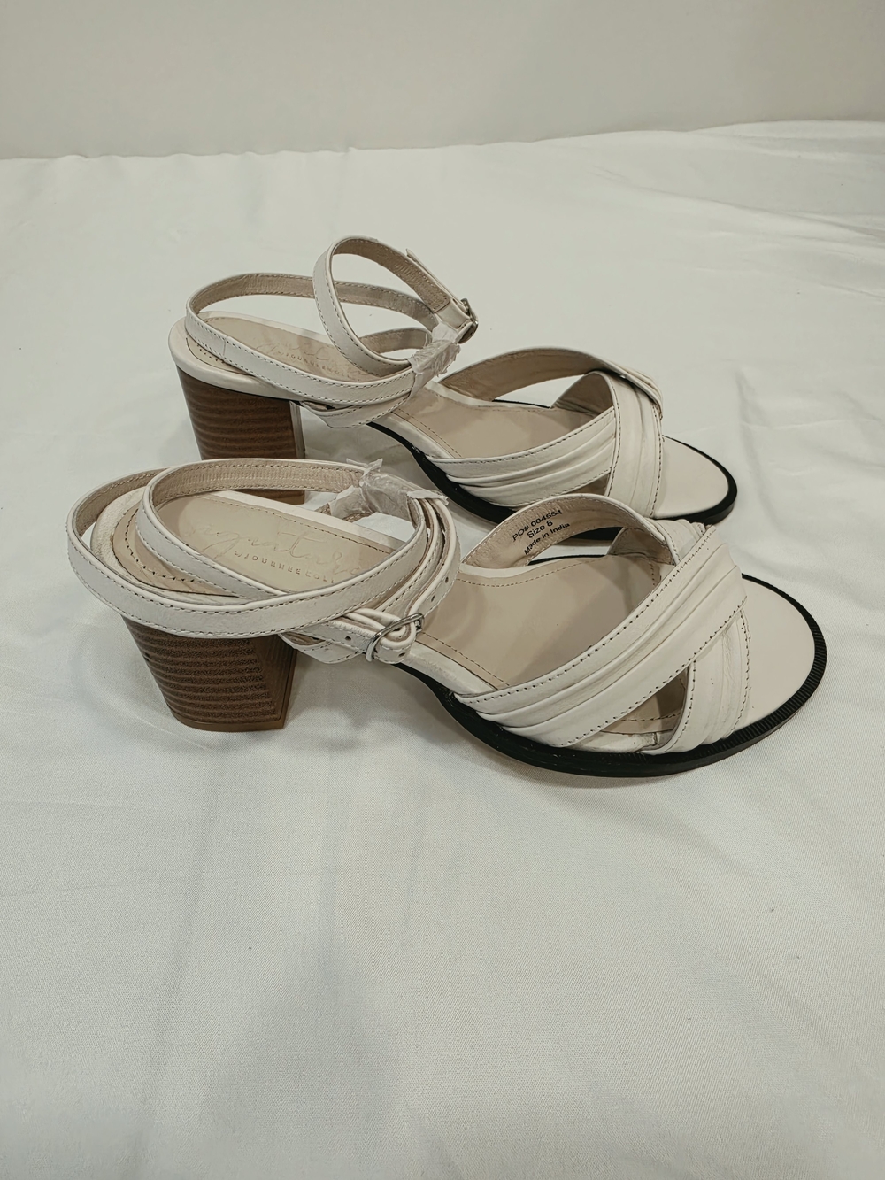 Journee Collection Cream Strappy Block Heel Sandals - Picture 5 of 8